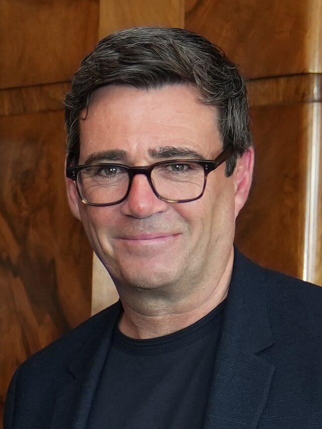 Manchester Using Profits From Oasis Reunion and Co-op Live to Fund Struggling Grassroots Music Venues