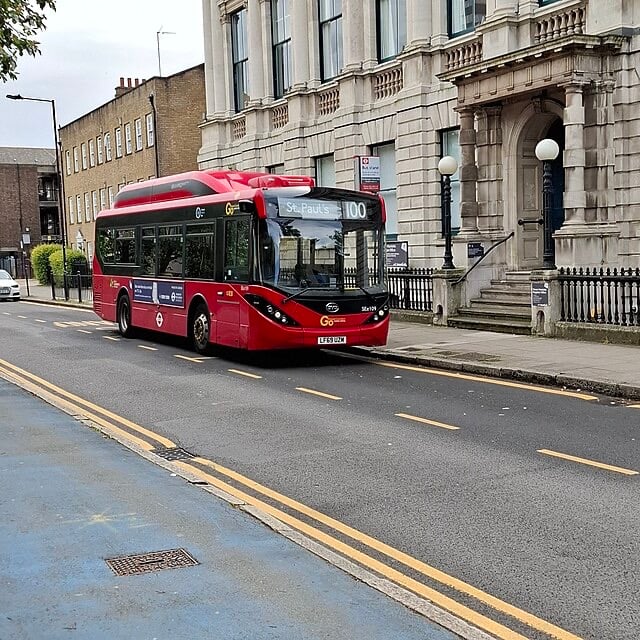 London Bus Driver Loses Tribunal After Being Sacked for Restraining Jewellery Thief