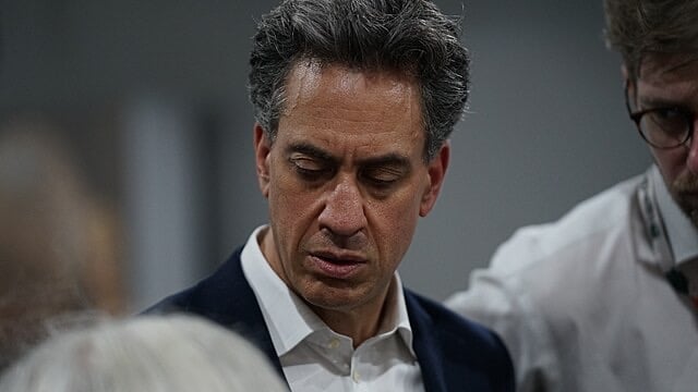 Leading Economist Tells Energy Secretary Ed Miliband To Stop ‘Trotting Out Myths’ About Gas And Take A Rational Approach To North Sea