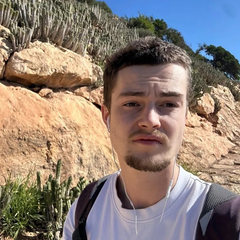 Graduate, 24, Builds AI Platform That Lets British Public Vote On Every Piece Of UK Legislation — And It’s Already Racked Up 60,000 Votes