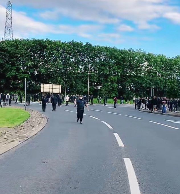 Water Cannon Deployed as Belfast Riots Enter Second Night After Belfast Stabbing