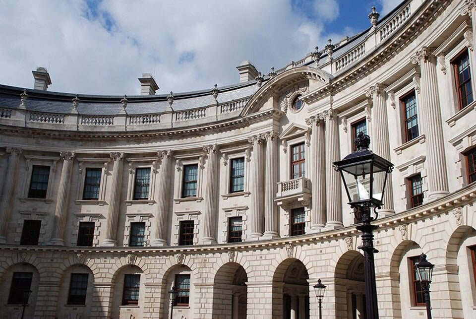 Savers Face 22% Tax On Cash Held In Stocks And Shares ISAs Under New Rules