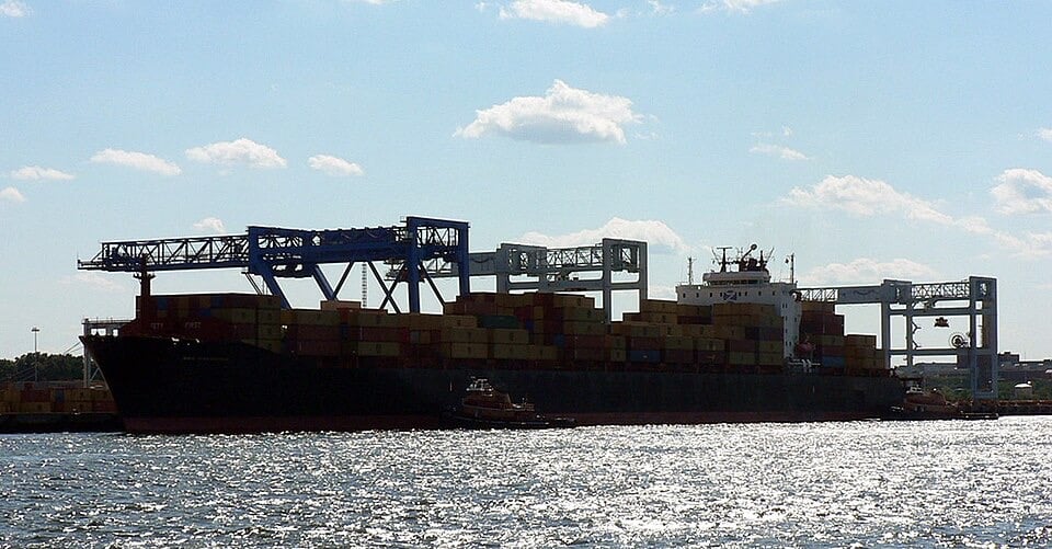 Colombia Ship Brings 100 Tons Of Aid To Cuba Amid US Embargo