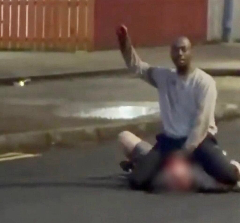 Man Arrested After Bystanders Tackled Knifeman Shouting ‘He’s Trying to Cut His Head Off’ in Belfast