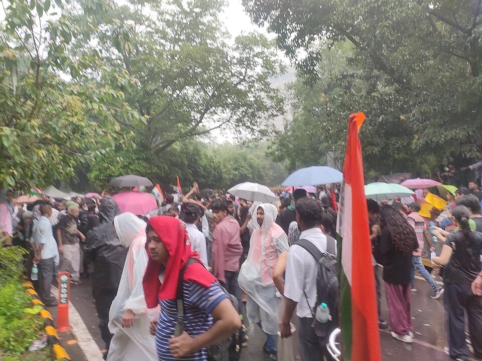 India’s ‘cockroach’ movement founder freed as police detain hundreds more protesters in Delhi
